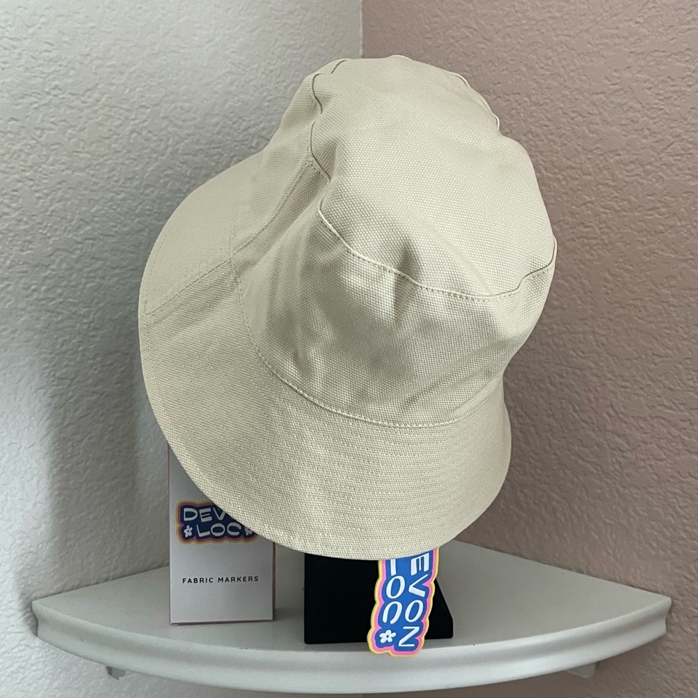 Lack of Color NWT Devon Lee Carlson Collaboration Green Plaid/Beige Bucket Hat - Picture 11 of 15